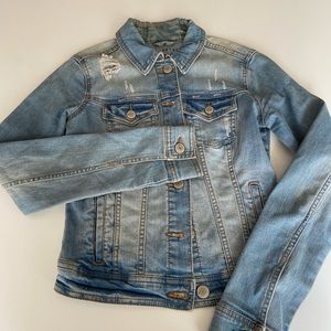 Aeropostale  Light Washed Stretchy Jean Jacket